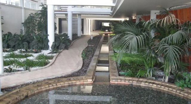 Вилла New Luxury 3 beds Villa Private Pool Garden inside Resort and Country Club