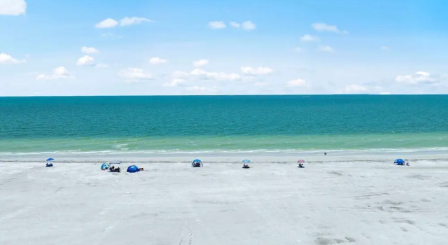 Апартаменты Estero Beach Tennis 1004c Direct Gulf Water Views