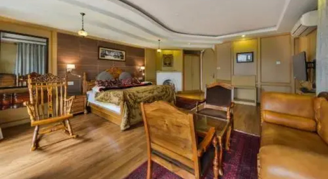 Kashmir Mahal Resorts by Stay Pattern
