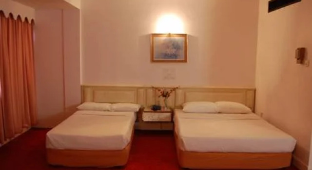 Homelite Resort water theme park condominium, Buchen Sie Resort Miri Sarawak