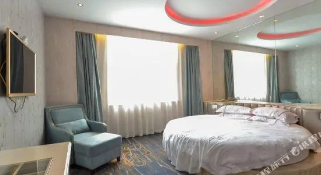 Yading Bay Hotel, Prenota Hotel Hotel a Lishui con parcheggio, Parcheggio