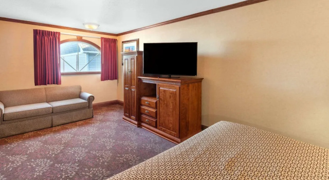 Двухместный номер Standard Ramada by Wyndham Mackinaw City Waterfront