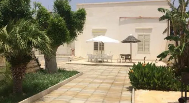 Villa Alloro, Забронировать Вилла Отели Петрозино с парковкой, Парковка