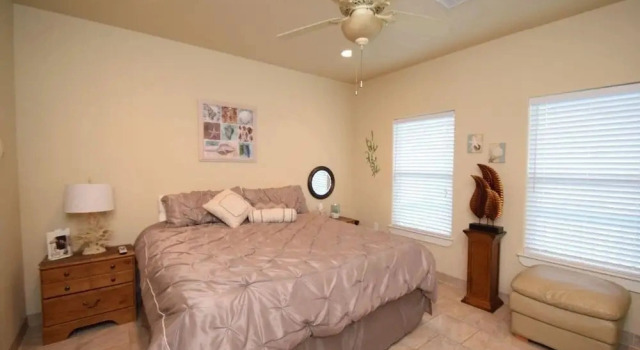 Sum Beach 4 Bedroom Home, Book Feriehus Sommerhuse i Houston, Hytte