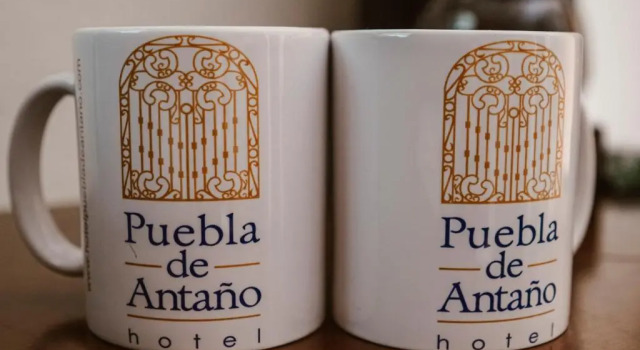 Полулюкс Hotel Puebla de Antaño