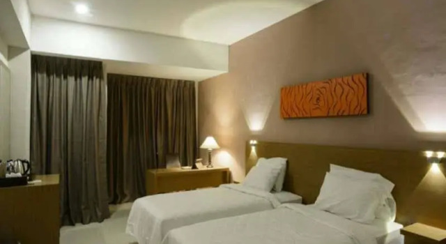 Grand Cendrawasih Hotel