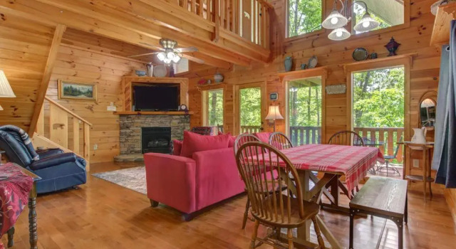 Macys Hideaway, 1 Bedroom, Hot Tub, WiFi, Sleeps 7