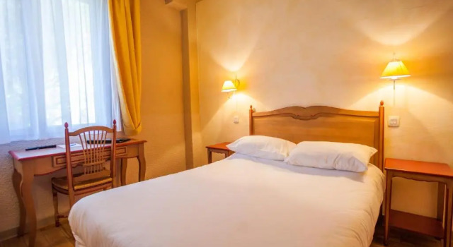 Двухместный номер Standard Logis Hotel Les Vignes Blanches