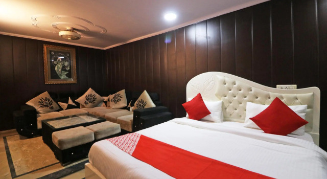 Номер Standard OYO 15763 Hotel Grand inn