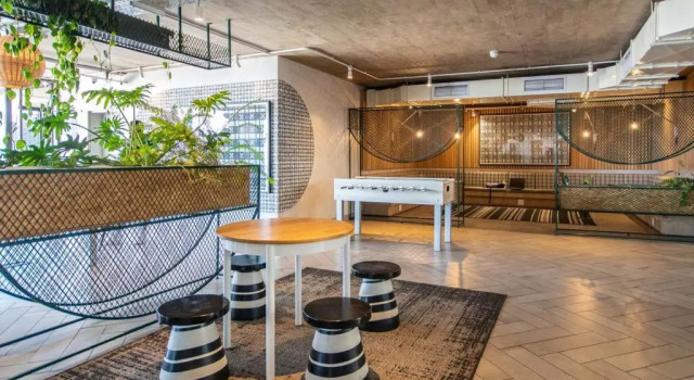 502 Wex1 Gorgeous Funky Apartment