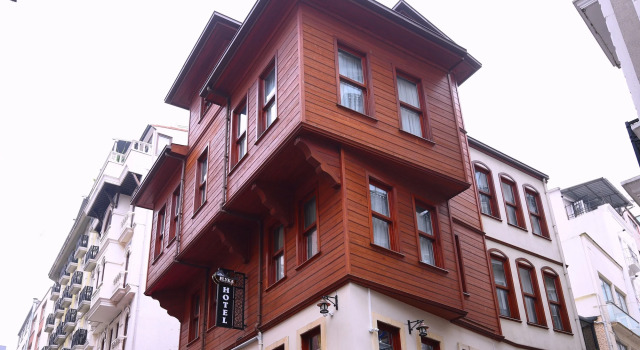 Elyka Hotel