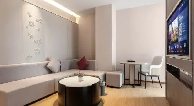 Люкс Business LAVANDE HOTELS(Ceramic Antique City Store, Taoxichuan Cultural and Creative Block, Jingdezhen)