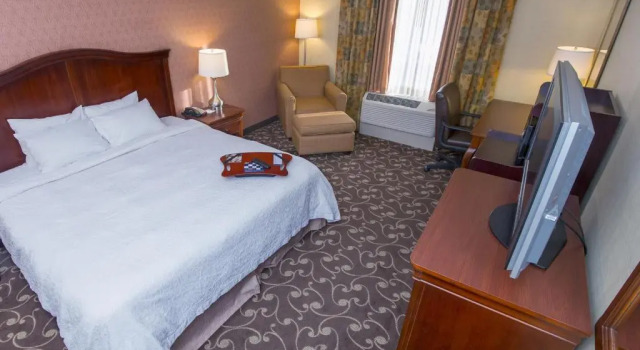 Номер Standard Hampton by Hilton Brattleboro