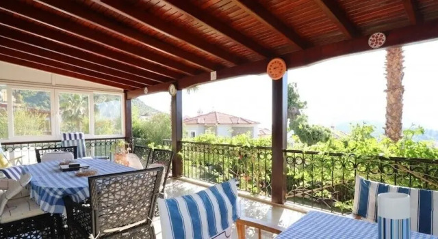Вилла Villa FT07 by JoyLettings