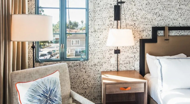 Двухместный номер Standard с балконом и с видом на город Harbor View Inn