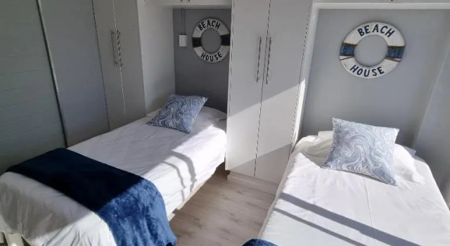 The Beachhouse I