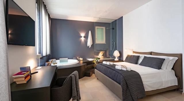 Suite1212 - Rattazzi, Book Bed and Breakfast Monopoli Bari Province