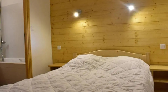 Appartement Méribel, 5 pièces, 11 personnes - FR-1-180-185