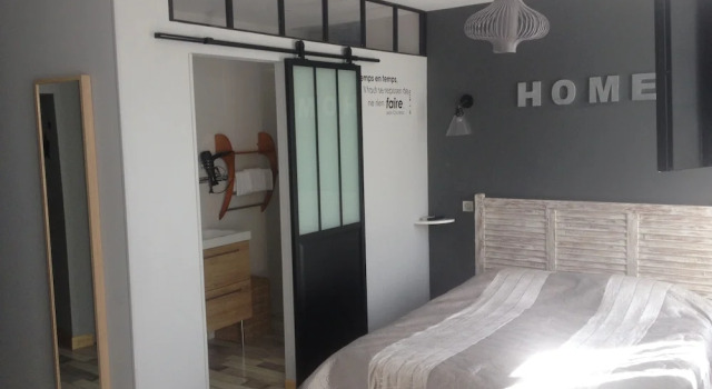 Номер Comfort Hôtel Le Ptit Monde