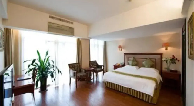 Chengdu Time Jincheng Hotel, Забронировать Отель Чэнду Сычуань, рядом с Станция метро Chengdu South Railway Station