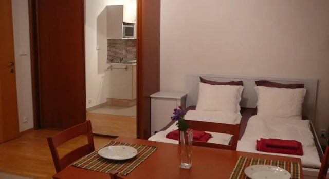 Primavera Apartments