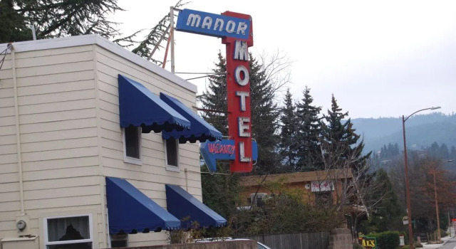 The Manor Motel, Prenota Motel Ashland 