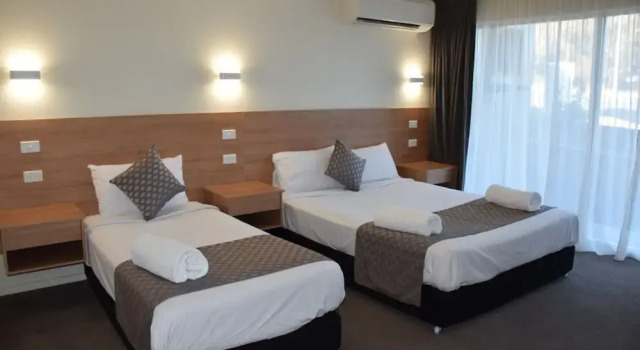 Rainbow Motel Queanbeyan, Забронировать Мотель Куинбиан Новый Южный Уэльс