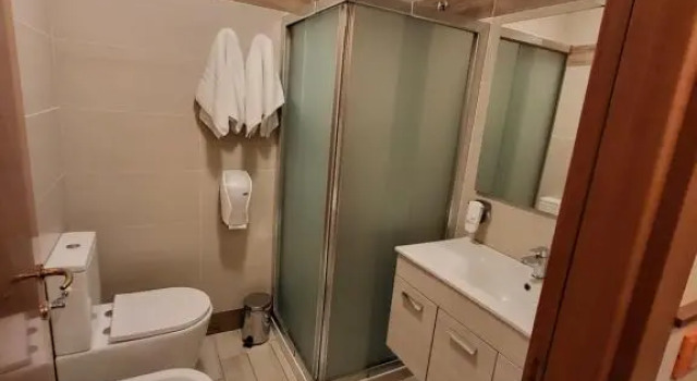 Standard Doppel Zimmer mit Balkon Hotel Lenotel
