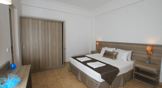 Palm Bay Beach Hotel