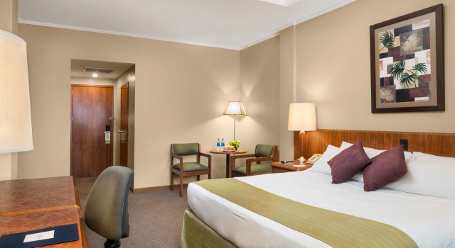 Hotel Palace, Rezerwuj Hotel Guayaquil Guayas