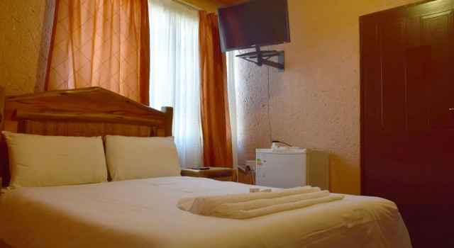 Mthunzi Lodge