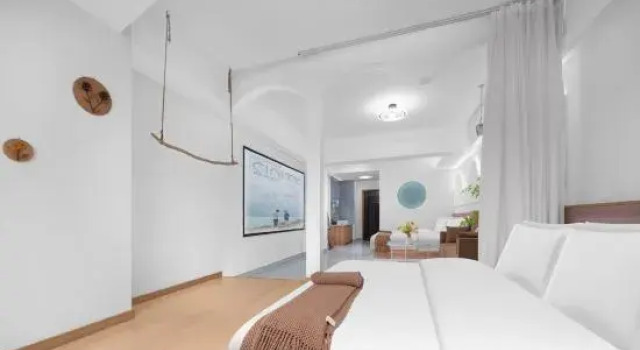 Люкс Yueji Homestay Hotel (IFS Guojin Center Branch, Wuyi Square, Changsha)