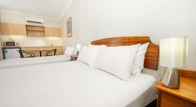 Студия Standard Shamrock Gardens Motel