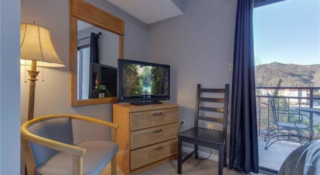 Laurel Inn 208 - One Bedroom Cabin, Забронировать Отель Отели Гатлинберг с бассейном, Бассейн