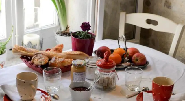 Le Duplex de Lapparan, Rezervați Hotel Saint-Drezery Hérault