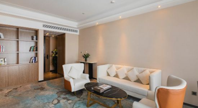 Люкс Business Conrab International Hotel