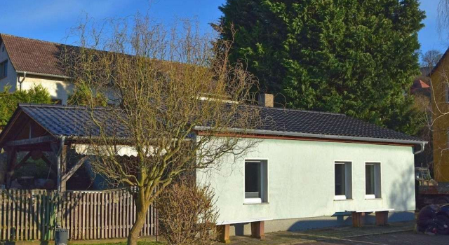 Serene Holiday Home in Naumburg near River, Buchen Sie Hotel Bad Kösen Saale-Unstrut