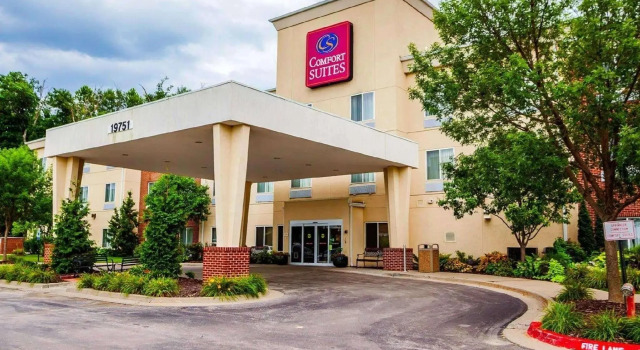 Номер Standard Comfort Suites Independence - Kansas City