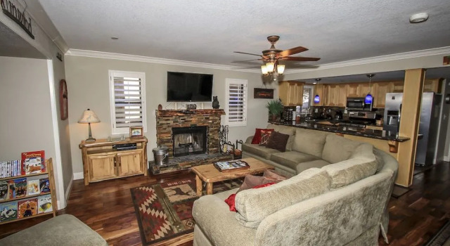Snow Summit Getaway - 3 Br home by RedAwning, Rezerwuj Dom wakacyjny Big Bear Lake Stany Zjednoczone