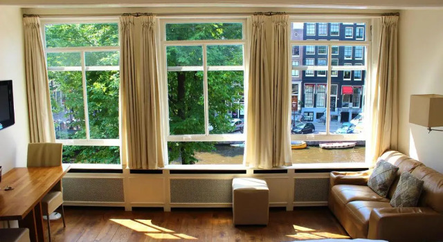 Студия Amsterdam Jewel Canal Apartments