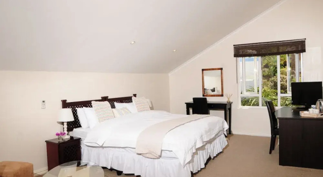 Четырёхместный номер Standard с видом на горы Hout Bay Breeze Guest House