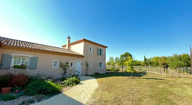 Suite de 2 chambres attenantes avec sa salle de bain et wc privé attenant, Брондау Қонақ үй Larroque-sur-lʼOsse Languedoc-Roussillon