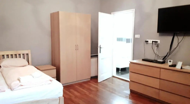 Апартаменты Market Square Apartment