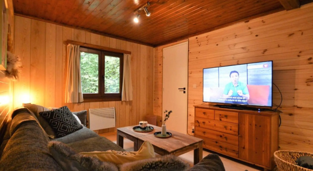 Cozy Chalet With Barbecue, Забронировать Шале Уаньи-ан-Тьераш провинция Намюр