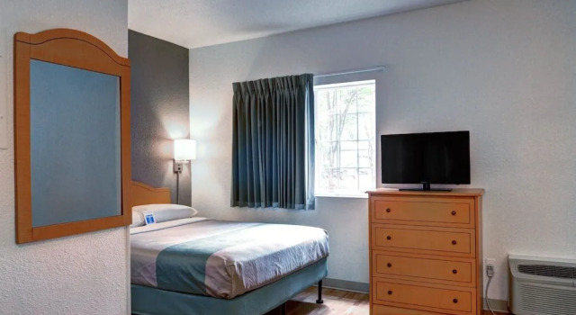 Motel 6 New Orleans, Забронировать Мотель Мотели Луизиана, Мотель