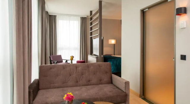 Полулюкс Leonardo Royal Hotel Nürnberg