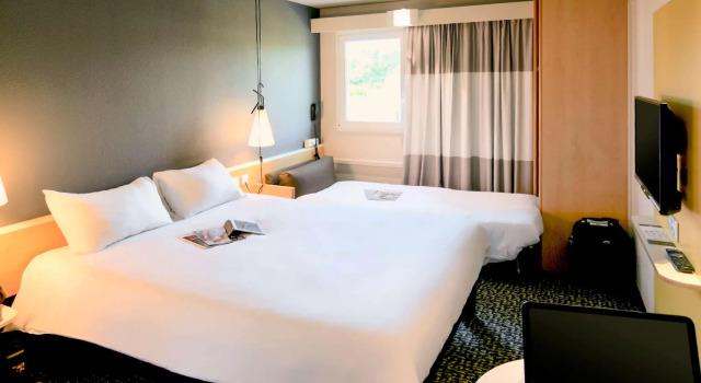 Трёхместный номер Standard Ibis Nantes la Beaujoire Parc Expo