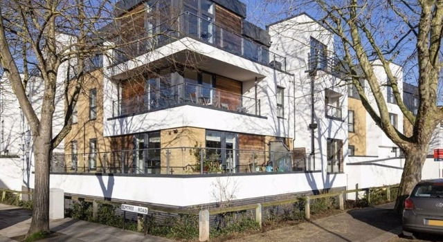 Teddington Two Beds by Vantage Apartments, Varaa Huoneisto Asunnot kohteessa Merseyside, Huoneisto