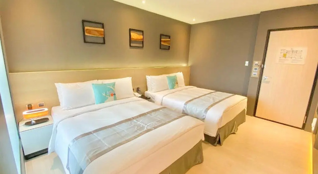 Двухместный номер Standard с балконом Vasty Jiaoxi Hotel