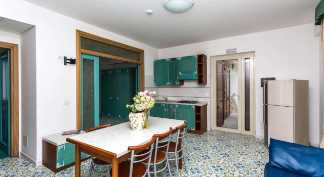 Семейные апартаменты с 2 комнатами Club Residence La Castellana